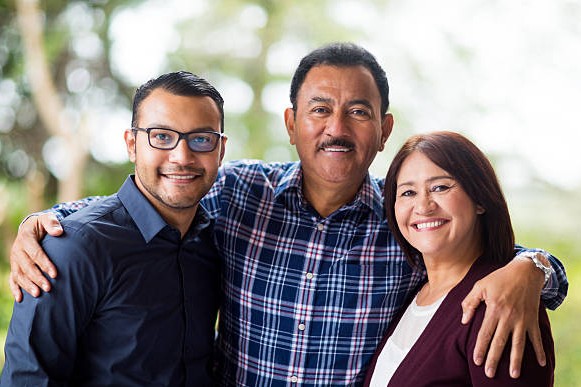 La Iglesia: familia de familias que fortalece el&nbsp;hogar