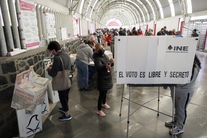  “El voto ciudadano: derecho fundamental y deber&nbsp;democrático”